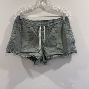 Vuori Women's Ripstop Shorts